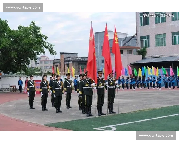 青春赛场拼搏瞬间汇聚力量的体育比赛加油稿激励梦想前行